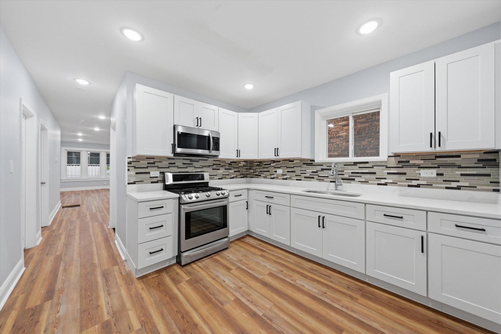 7152 South Racine Avenue Chicago, IL 60636 - Photo 10 of 51