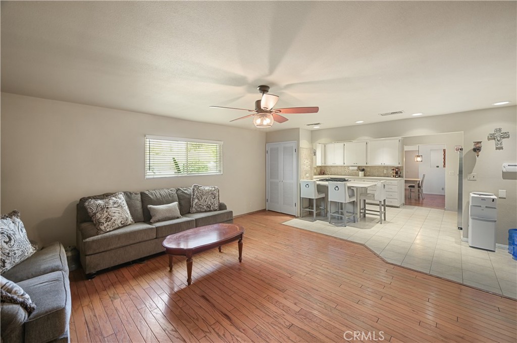 3260 Vista Way Hemet, CA 92544 - Photo 20 of 43