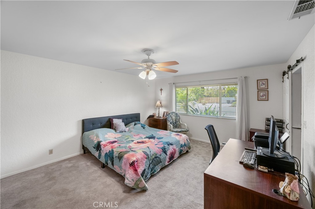 3260 Vista Way Hemet, CA 92544 - Photo 31 of 43