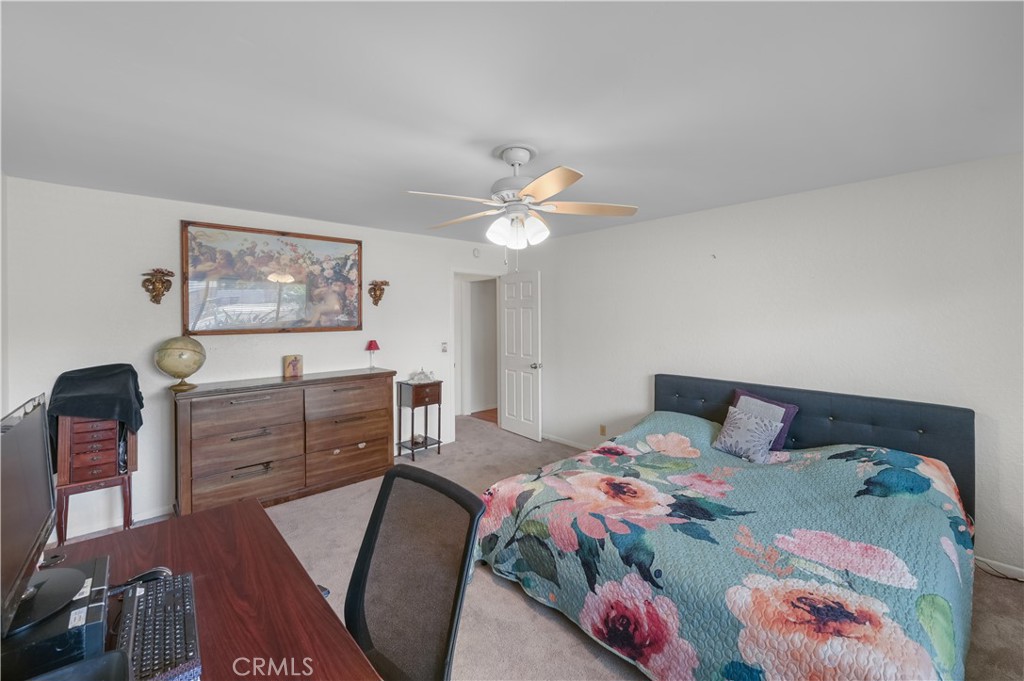 3260 Vista Way Hemet, CA 92544 - Photo 33 of 43