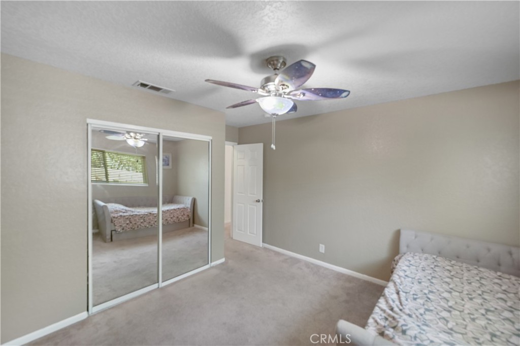 3260 Vista Way Hemet, CA 92544 - Photo 37 of 43