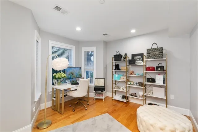 $599,900 | 25 Cherry Street, Unit 3, Danvers, MA 01923