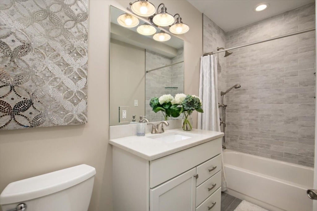 25 Cherry Street, Unit 3 Danvers, MA 01923 - Photo 20 of 37