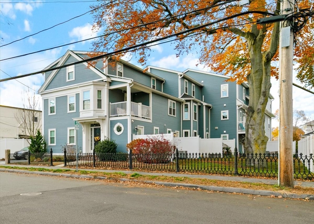 25 Cherry Street, Unit 3 Danvers, MA 01923 - Photo 2 of 37