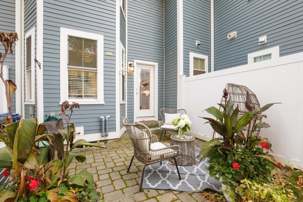 25 Cherry Street, Unit 3 Danvers, MA 01923 - Photo 31 of 37