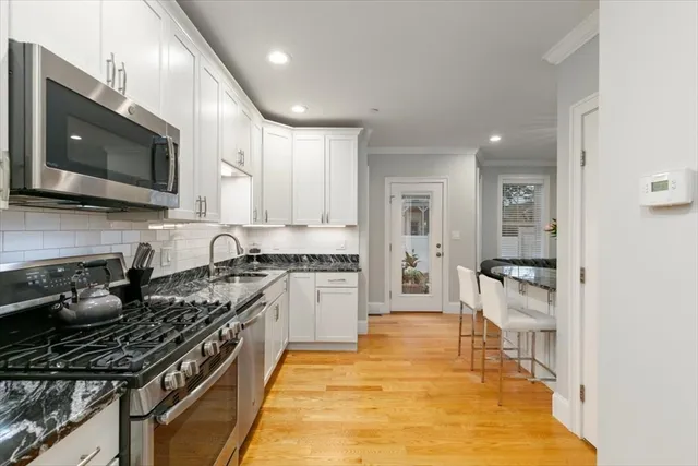 $599,900 | 25 Cherry Street, Unit 3, Danvers, MA 01923