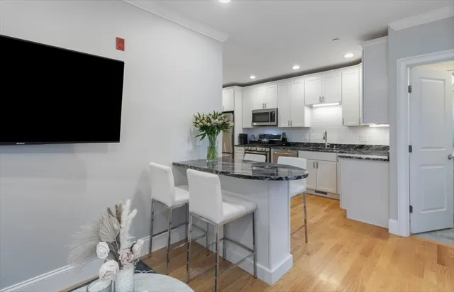 $599,900 | 25 Cherry Street, Unit 3, Danvers, MA 01923