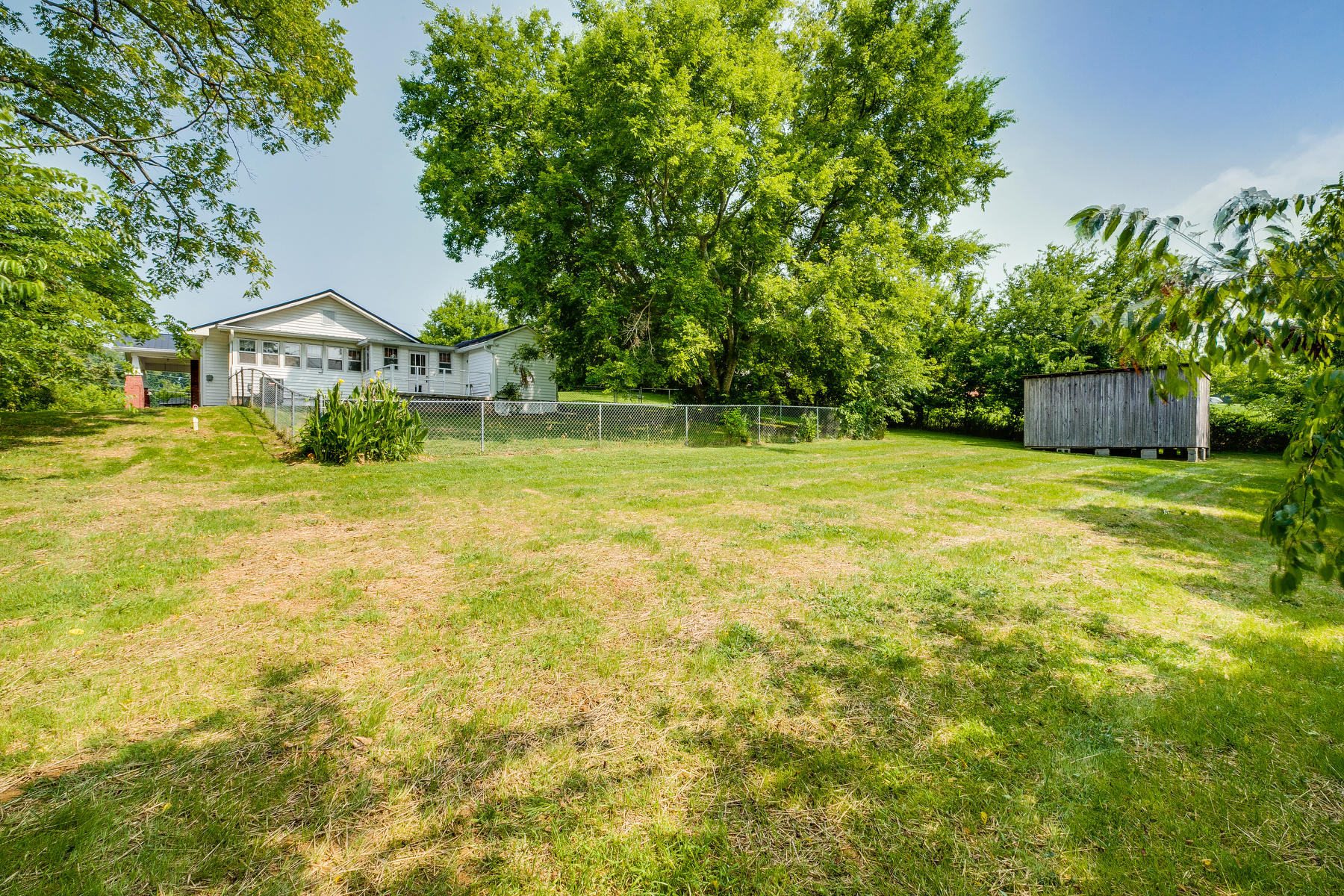 1717 Bailey Bridge Road Limestone, TN 37681 - Photo 34 of 37 034