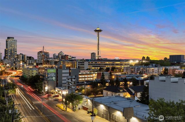 $465,000 | 900 Aurora Avenue North, Unit 204, Seattle, WA 98109