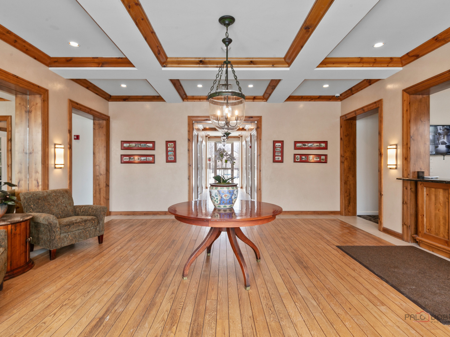 3535 Patten Road, Unit 6E Highland Park, IL 60035 - Photo 40 of 47 a very nice looking room with wooden floors and windows