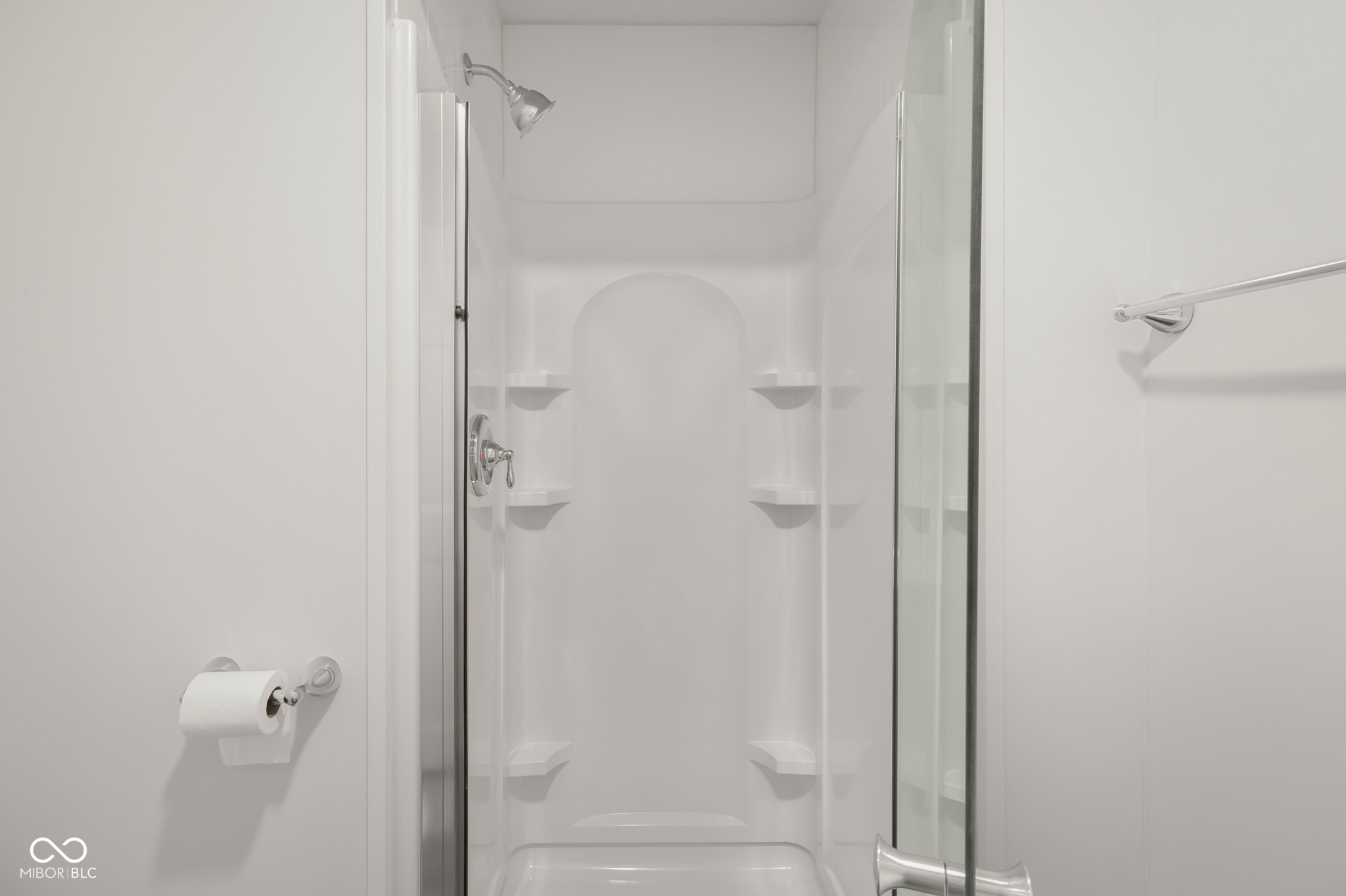 41 North Mapleton Street Columbus, IN 47201 - Photo 17 of 36 Gallery Image 17