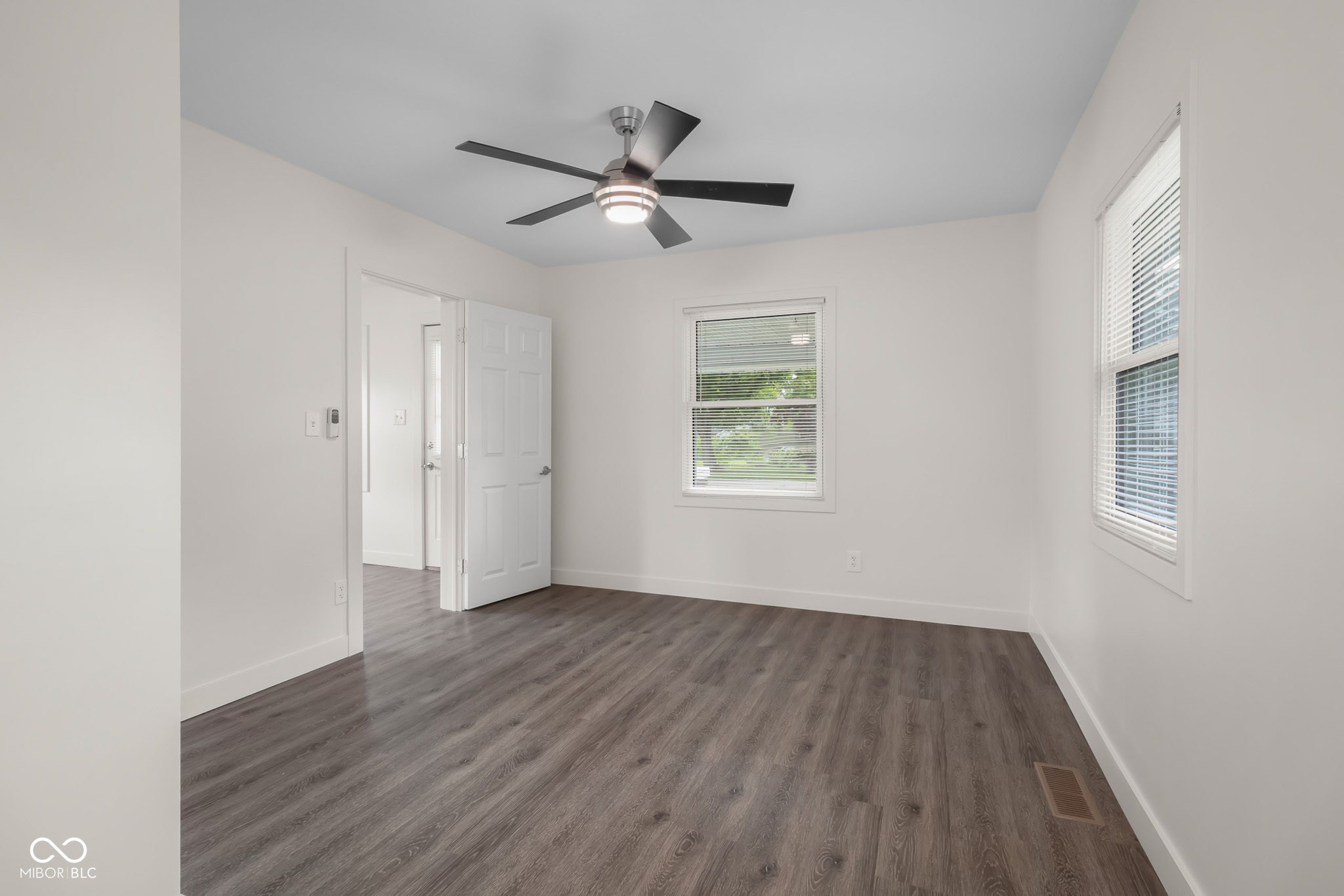 41 North Mapleton Street Columbus, IN 47201 - Photo 19 of 36 Gallery Image 19