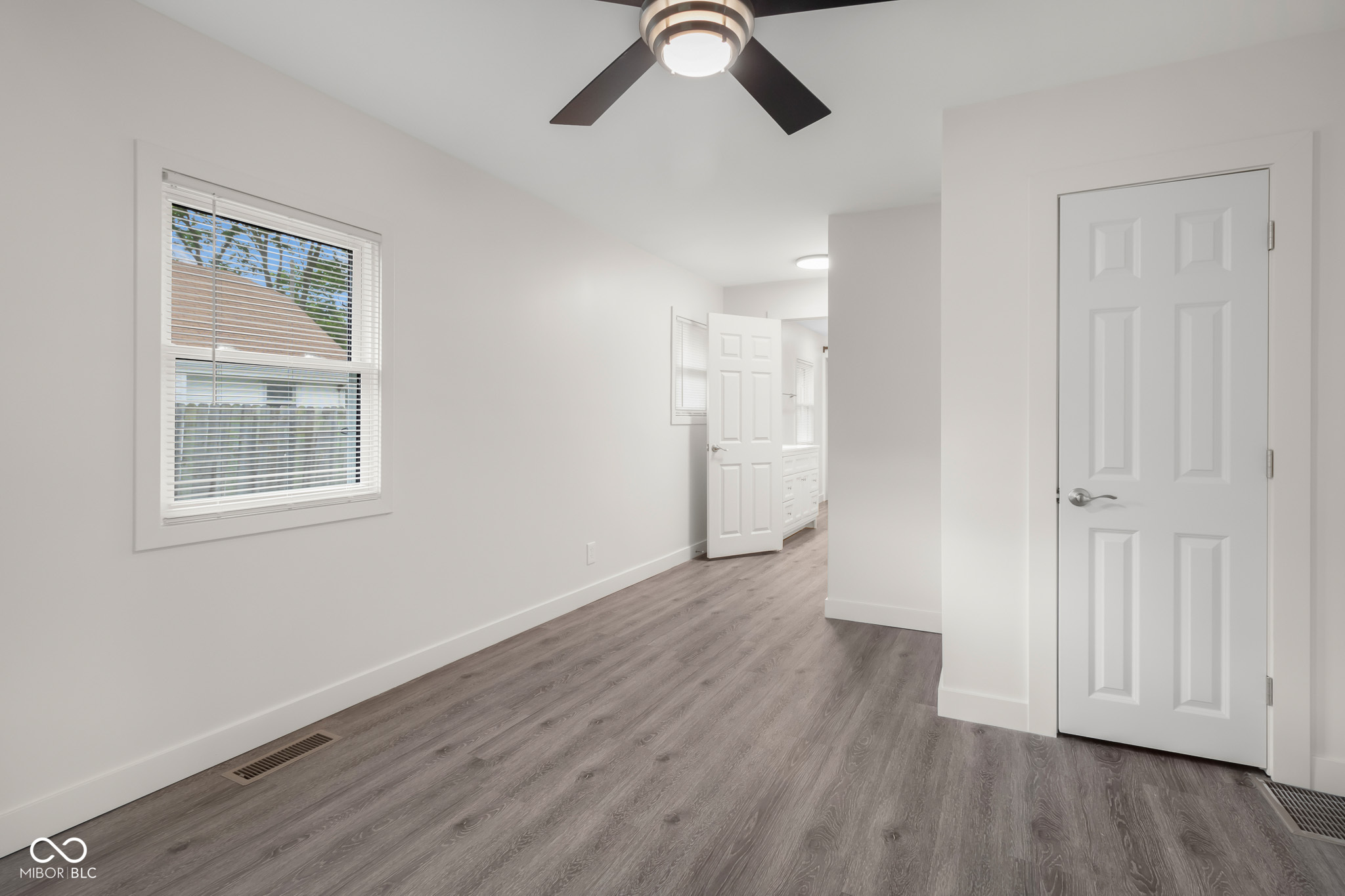 41 North Mapleton Street Columbus, IN 47201 - Photo 20 of 36 Gallery Image 20