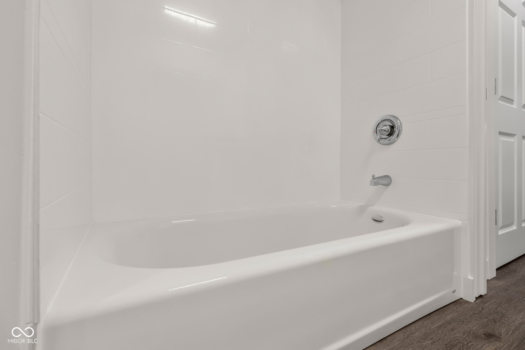 41 North Mapleton Street Columbus, IN 47201 - Photo 23 of 36 Gallery Image 23