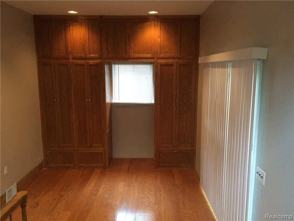 636 Stratford Road Ferndale, MI 48220 - Photo 5 of 9