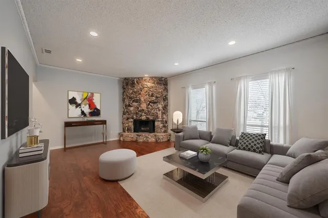 $385,000 | 3020 Stonehenge Lane, Carrollton, TX 75006