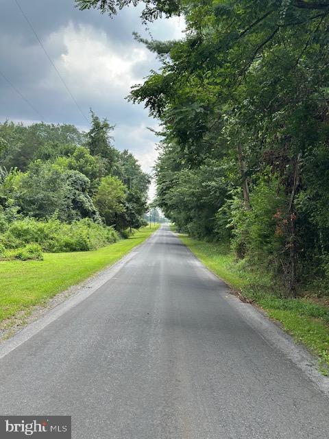 15701 Edwards Ferry Road Poolesville, MD 20837 - Photo 2 of 20 Road view