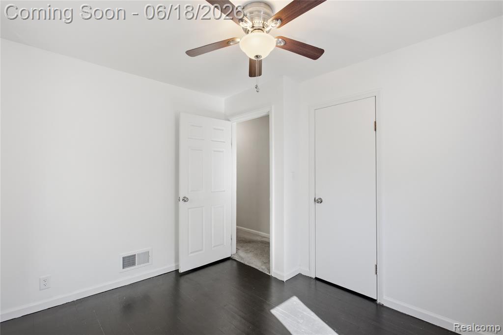 3408 North River Road Fort Gratiot, MI 48059 - Photo 13 of 39