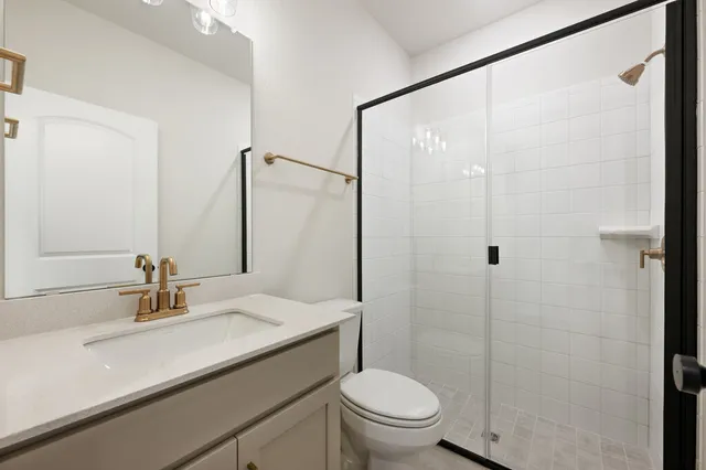 $414,865 | 124 Clover Bend, Liberty Hill, TX 78642