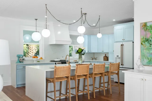 $3,224,750 | 2218 Myrtle Avenue, Sullivans Island, SC 29482