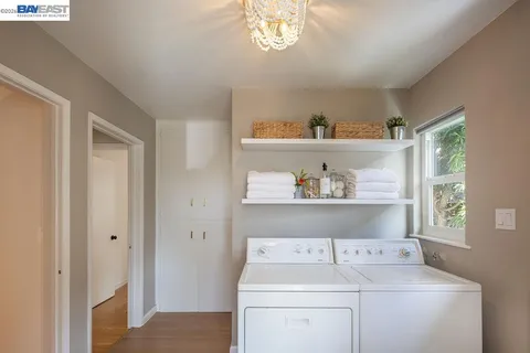 $1,060,000 | 3175 Revere Avenue, Oakland, CA 94605