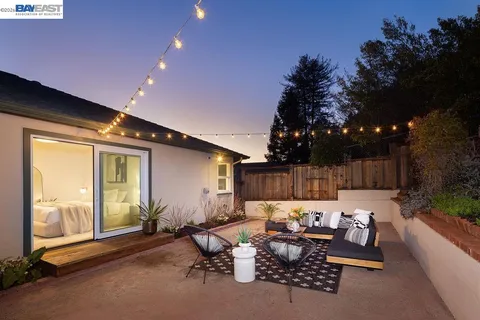 $1,060,000 | 3175 Revere Avenue, Oakland, CA 94605