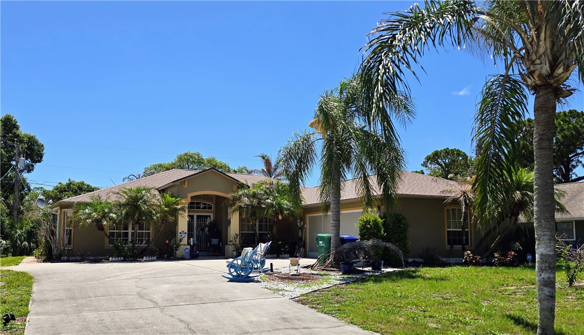 173 Easy Street Sebastian, FL 32958 - Photo 1 of 2