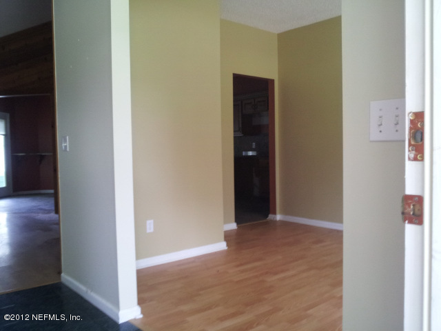 3105 Brandy Branch Road Jacksonville, FL 32234 - Photo 6 of 24 2012-08-18 14