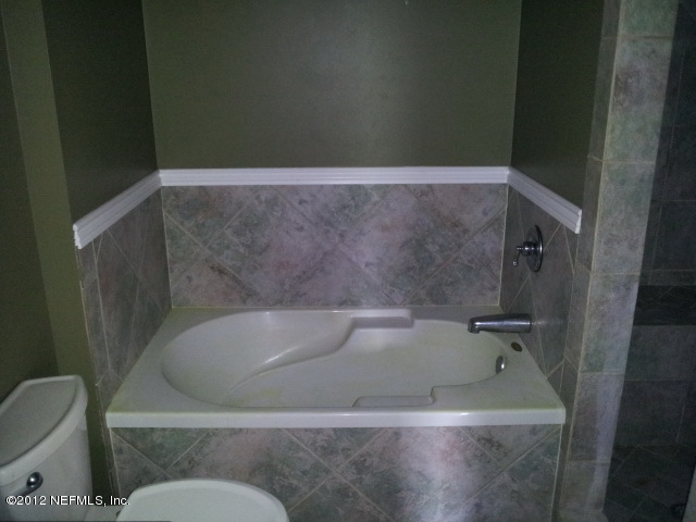 3105 Brandy Branch Road Jacksonville, FL 32234 - Photo 9 of 24 2012-08-18 14