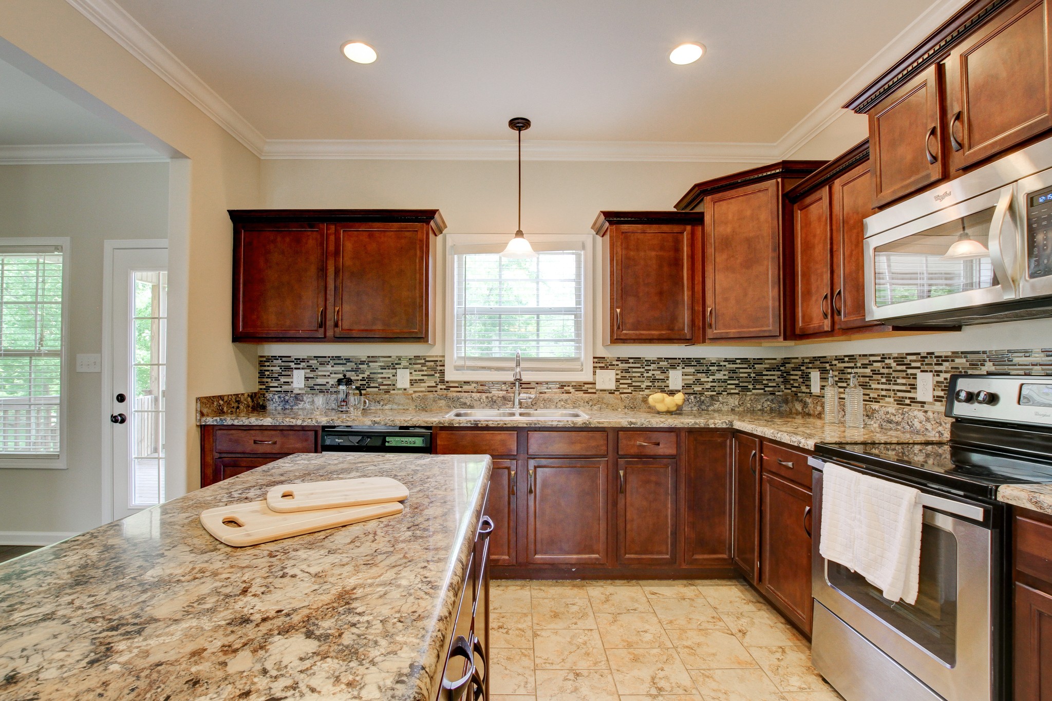 1543 Raven Road Clarksville, TN 37042 - Photo 18 of 48 Gallery Image 18