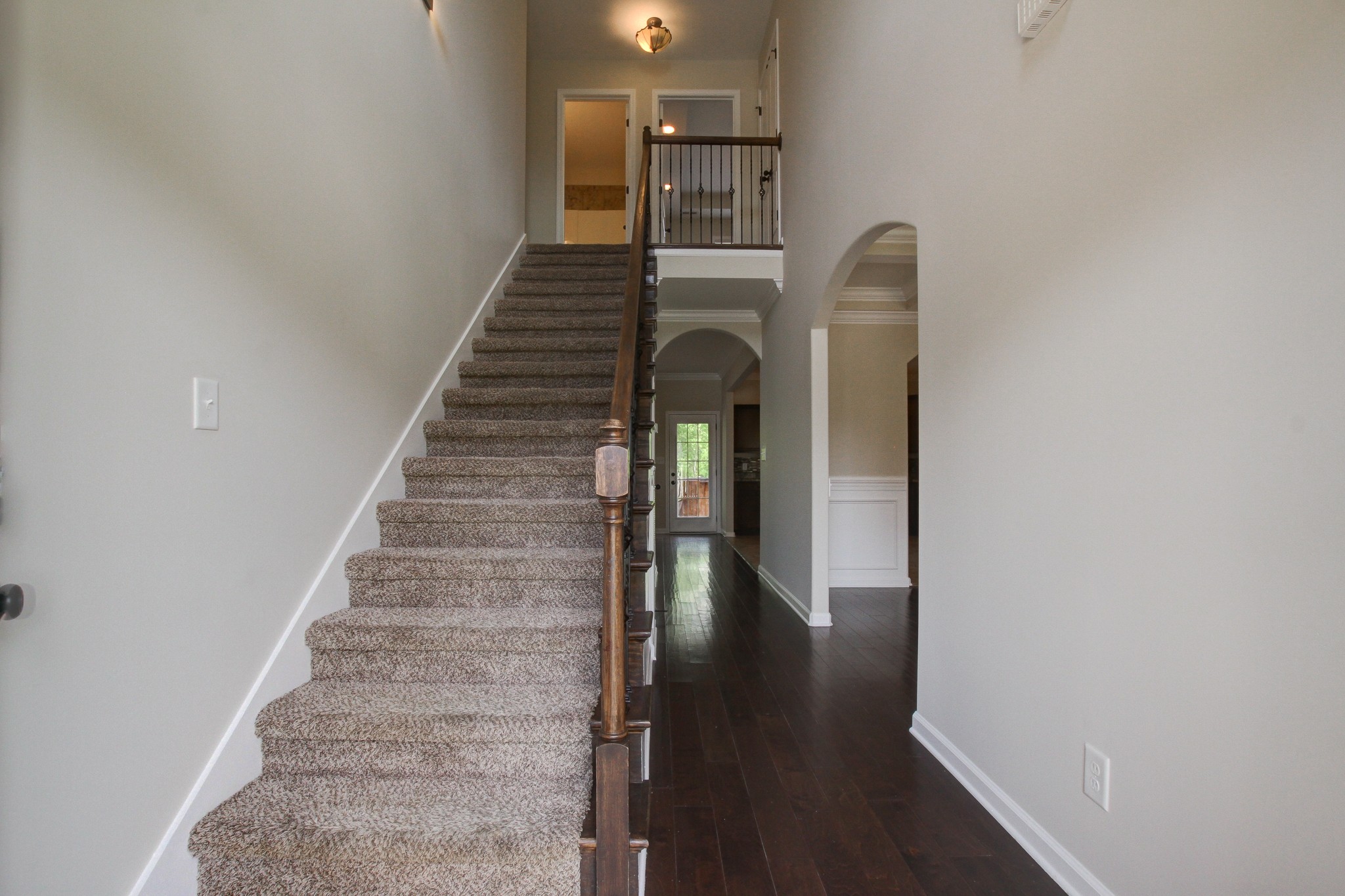 1543 Raven Road Clarksville, TN 37042 - Photo 4 of 48 Gallery Image 4