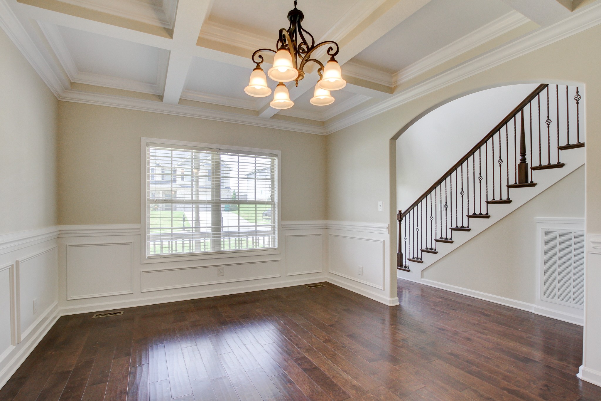 1543 Raven Road Clarksville, TN 37042 - Photo 6 of 48 Gallery Image 6