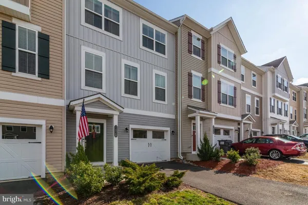 $439,000 | 1428 Hudgins Farm Circle, Fredericksburg, VA 22408