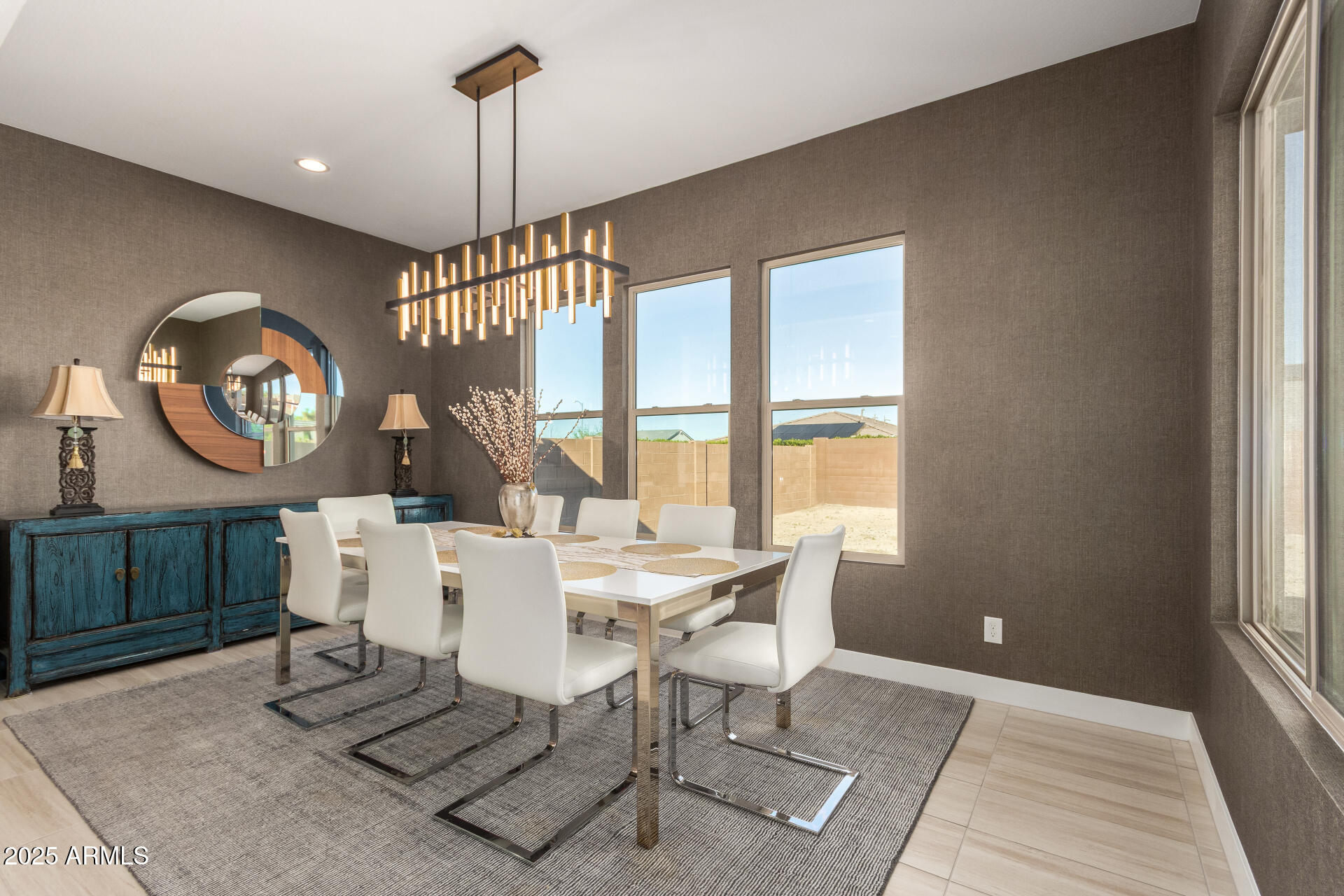 3420 East Harwell Road Phoenix, AZ 85042 - Photo 15 of 45 15 - Harwell