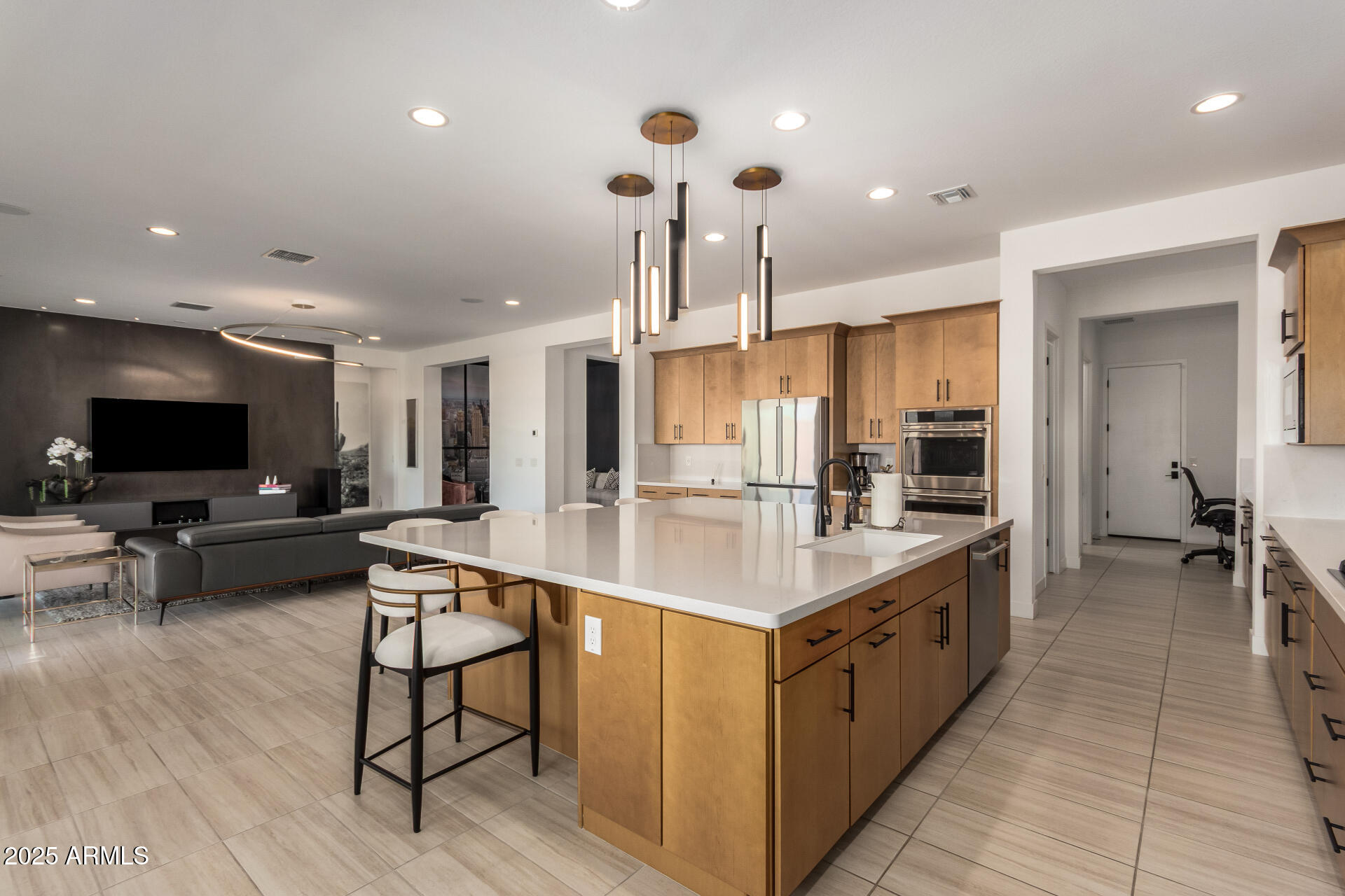 3420 East Harwell Road Phoenix, AZ 85042 - Photo 21 of 45 22 - Harwell