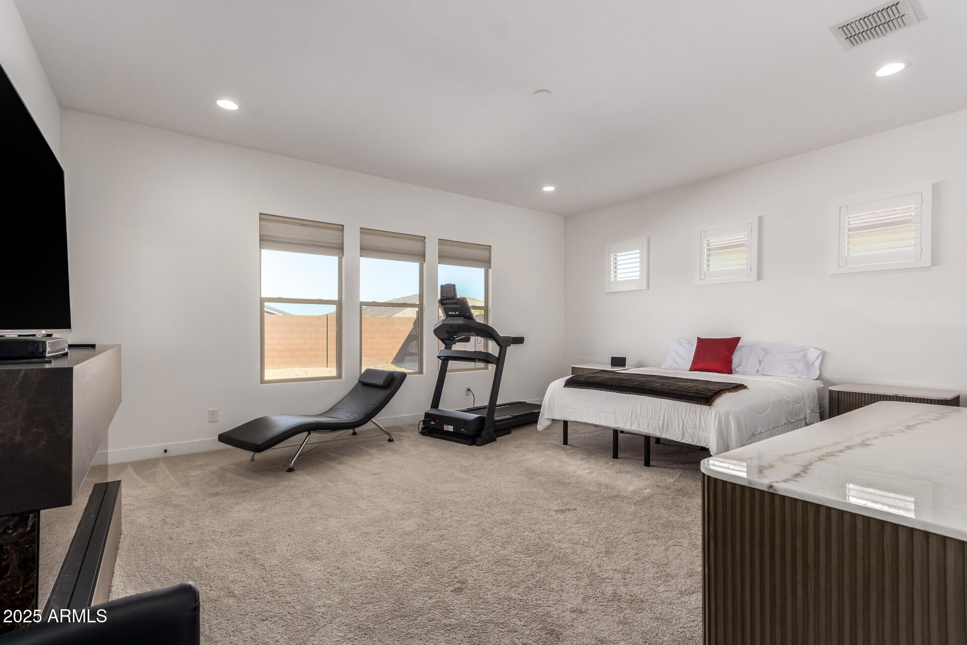 3420 East Harwell Road Phoenix, AZ 85042 - Photo 23 of 45 25 - Harwell