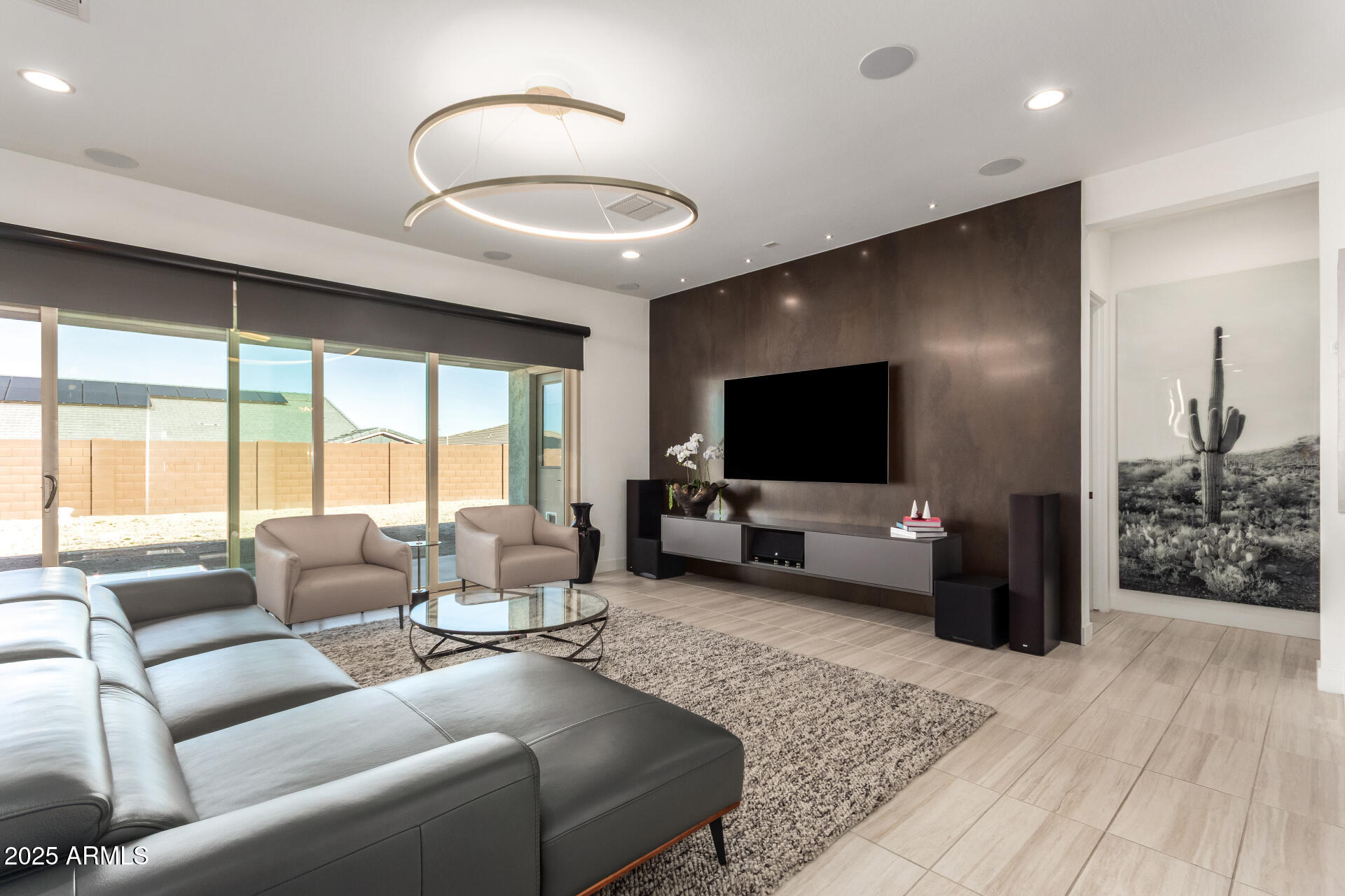 3420 East Harwell Road Phoenix, AZ 85042 - Photo 10 of 45 10 - Harwell