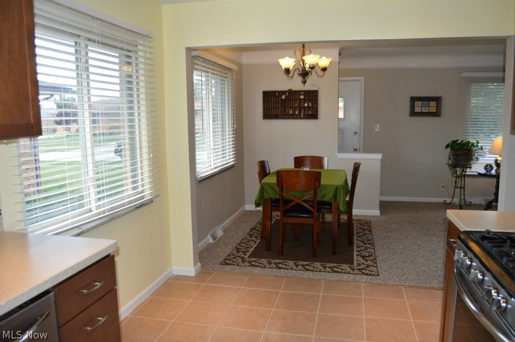 1175 Sagamore Road Cleveland, OH 44134 - Photo 12 of 22