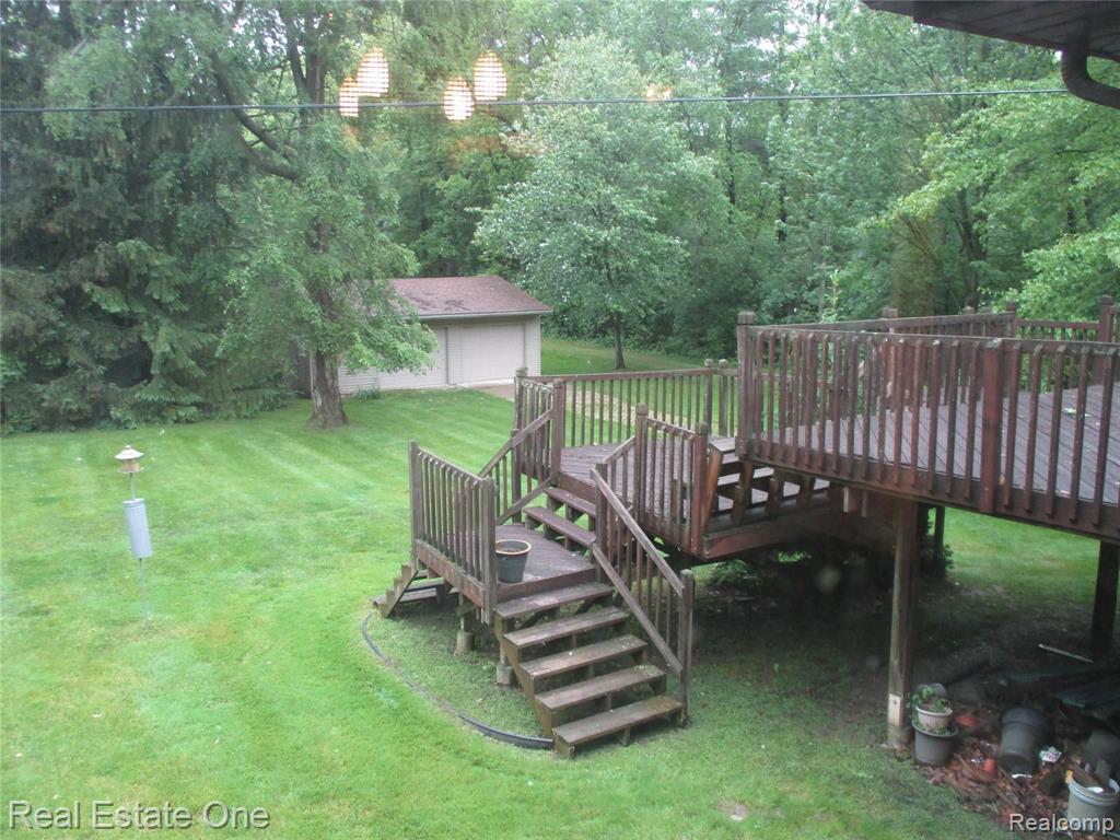 28642 Rollcrest Road Farmington Hills, MI 48334 - Photo 50 of 53