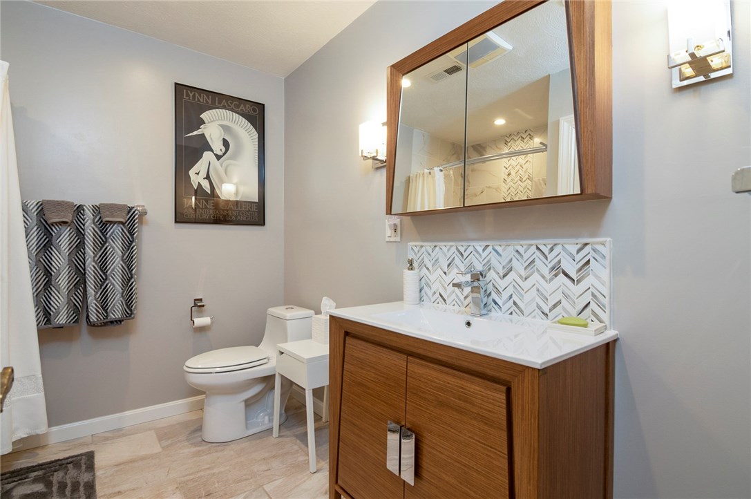 245 Country View Drive Warwick, RI 02886 - Photo 20 of 27