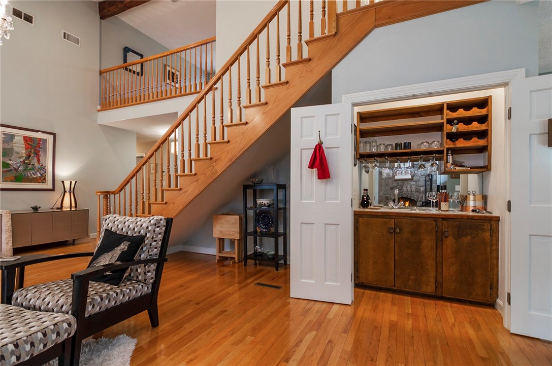 245 Country View Drive Warwick, RI 02886 - Photo 6 of 27