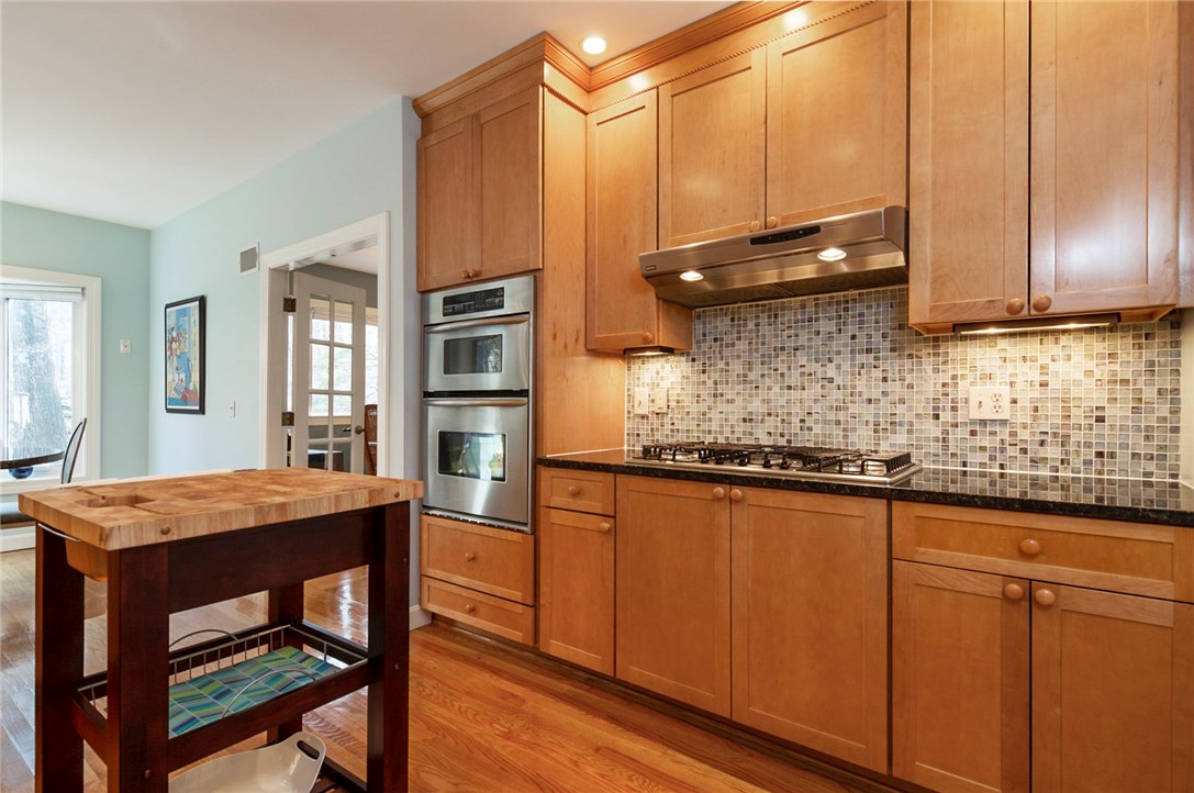 245 Country View Drive Warwick, RI 02886 - Photo 9 of 27