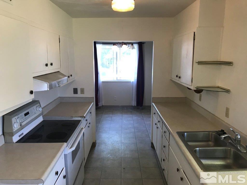 11991 Himalaya Street Reno, NV 89506 - Photo 6 of 24 Photo 6