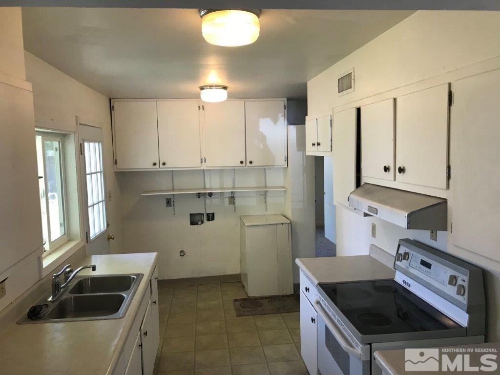 11991 Himalaya Street Reno, NV 89506 - Photo 7 of 24 Photo 7