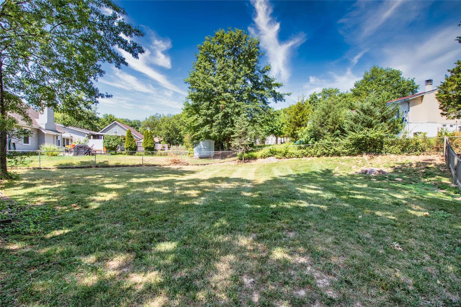 687 Walnut Point Court Ballwin, MO 63021 - Photo 18 of 19 Gallery Image 18