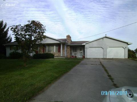 10473 South Nichols Road Gaines, MI 48436 - Photo 1 of 9 20144825.JPG