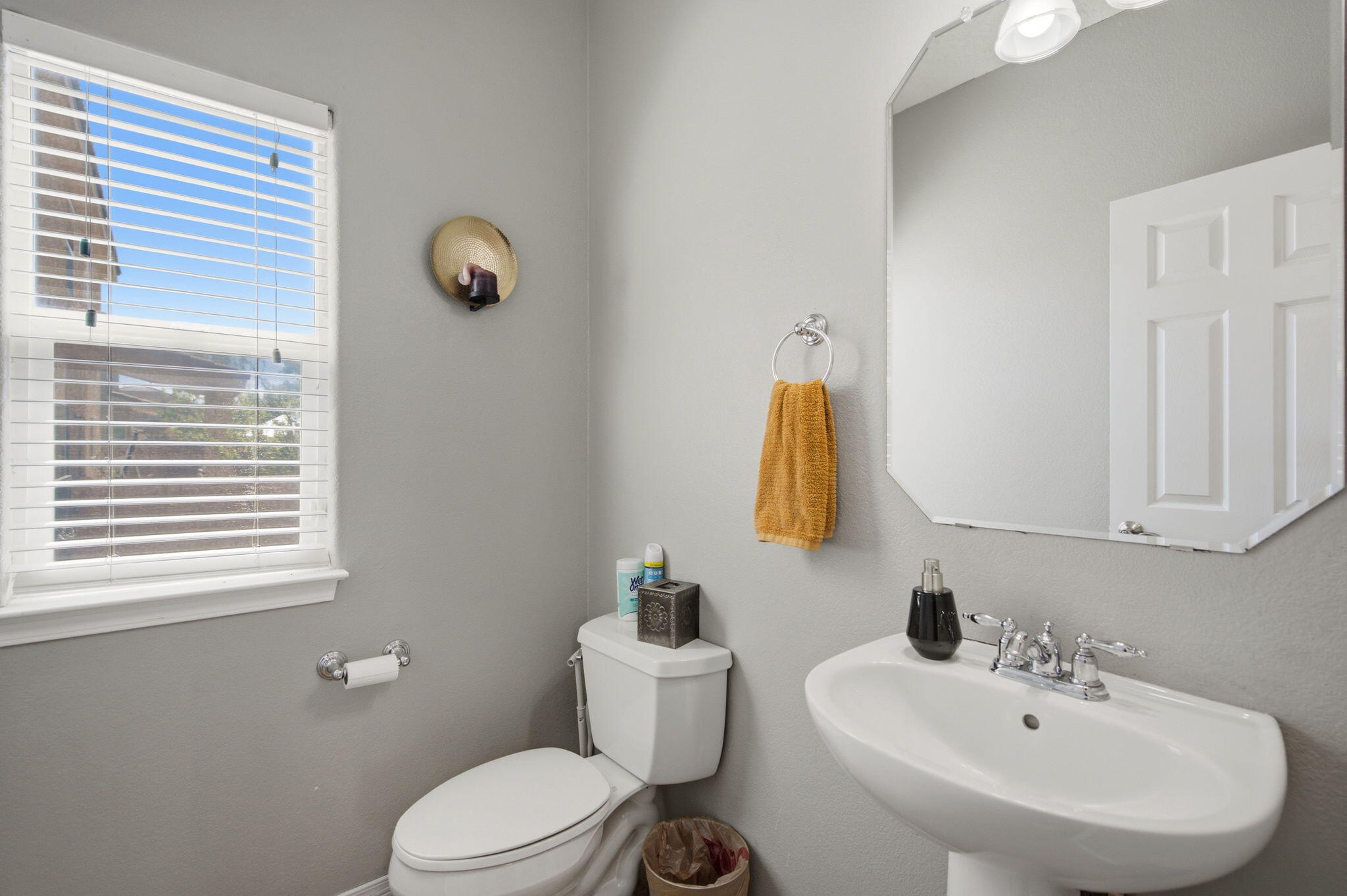 2439 Camino Catalonia Rio Rancho, NM 87124 - Photo 22 of 46 Gallery Image 22
