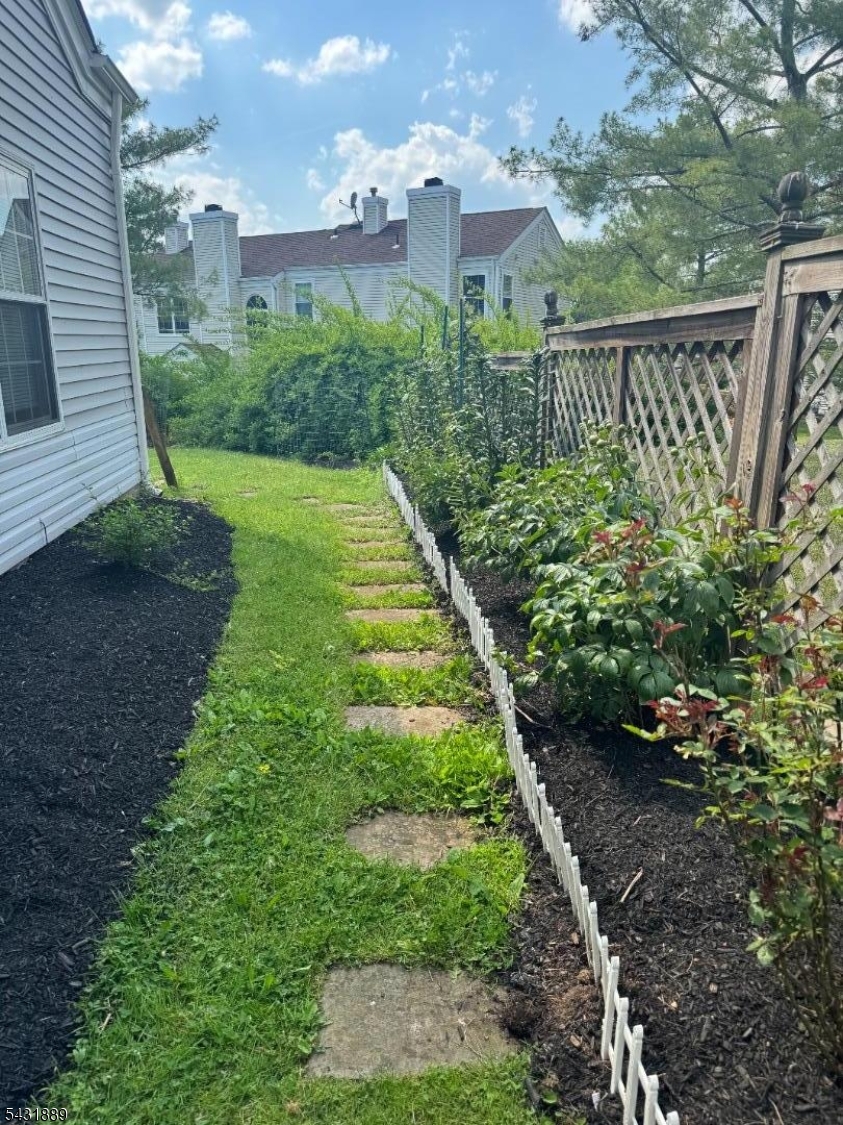 419 Cardinal Lane Bedminster, NJ 07921 - Photo 19 of 24