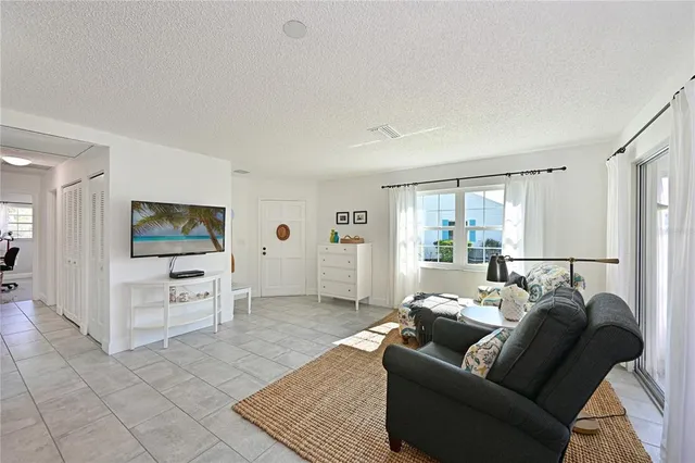 $310,000 | 9426 Andover Circle, Bradenton, FL 34210