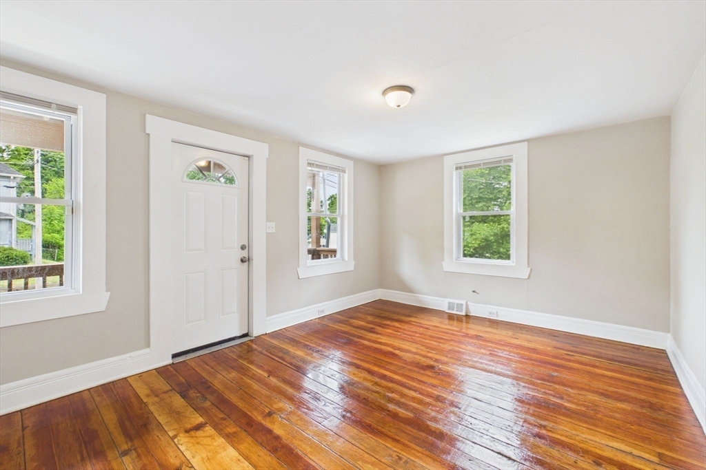1386-1388 Worcester Street Springfield, MA 01151 - Photo 3 of 38